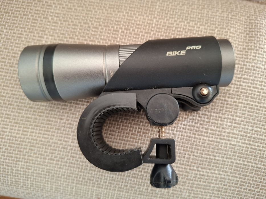 lanterna para bicicleta