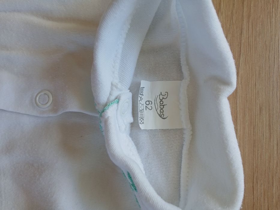 Koszulki, kaftaniki niemowlęce, r. 62