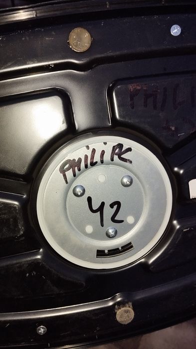 Підставка Philips 42 діагональ