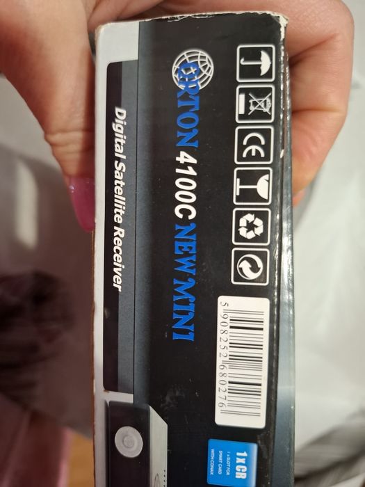 супутниковий ресивер Orton 4100С.