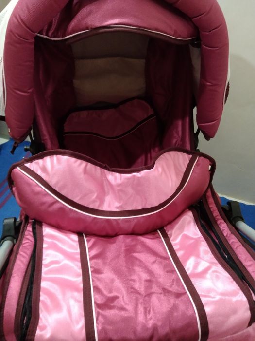 Коляска детская, состояние отличное