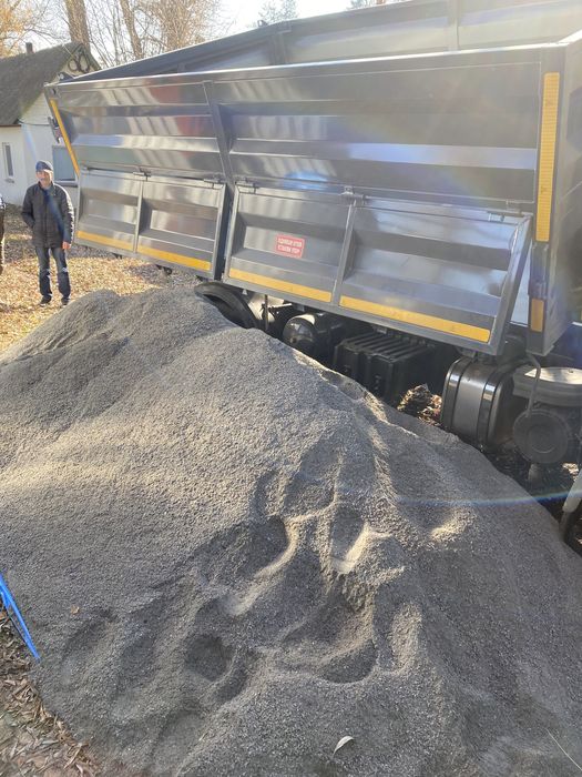 Послуги самосвала Услуги самосвала до 20м3