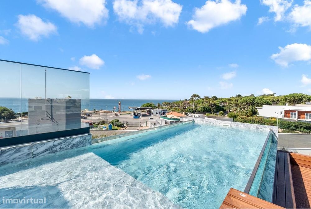 Moradia Geminada T4 + 1 com jardim, Cascais