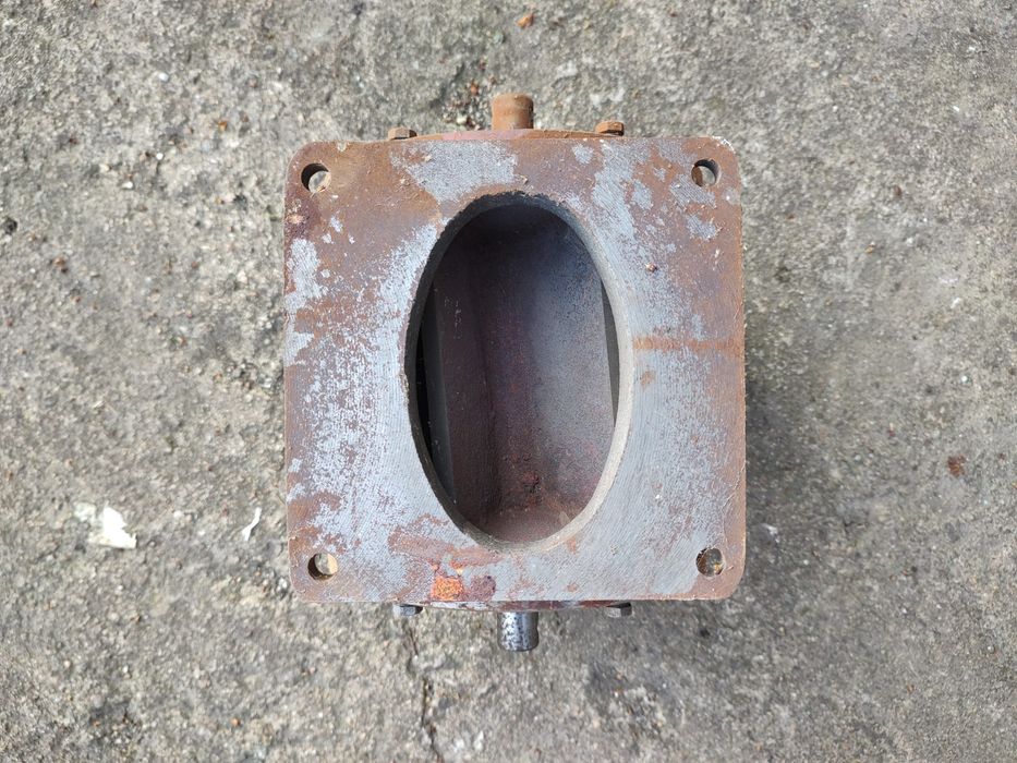 Шлюзовый затвор, новый.