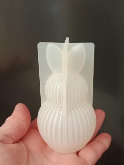 Forma silikonowa króliczek 9 cm – do świec, gipsu, żywicy