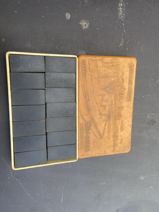 Домино  игровое отличного качества