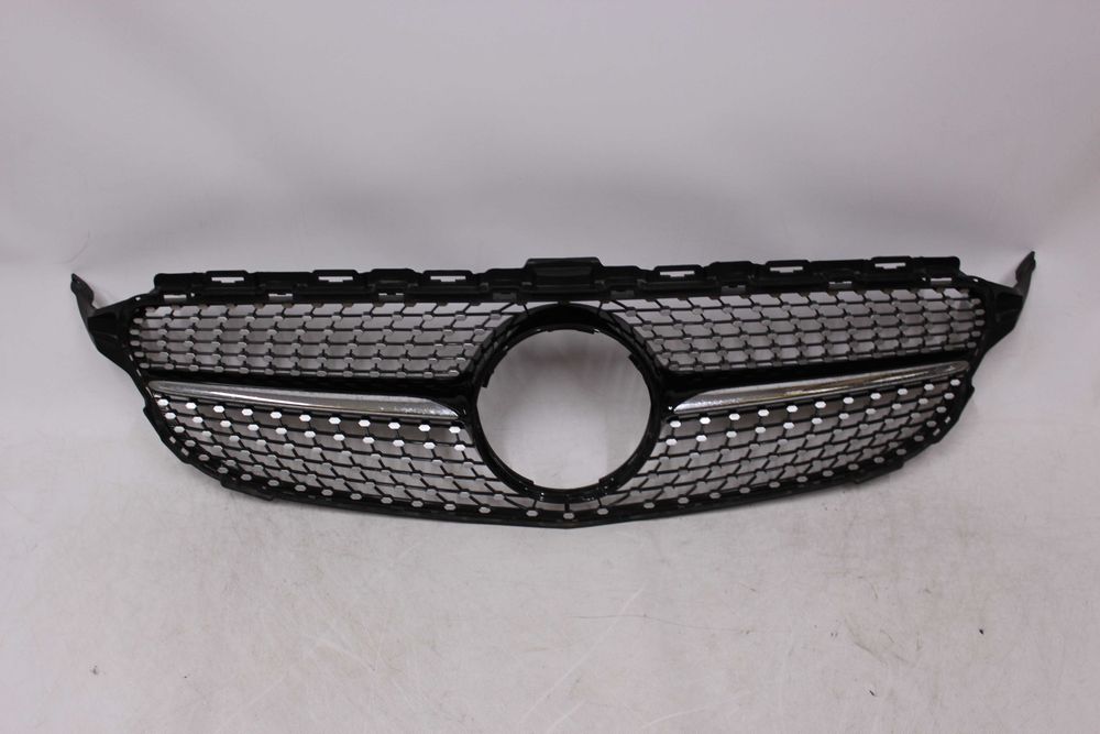 GRILL Atrapa chłodnicy MERCEDES W205 r.14-18 AMG- look Tuning IGŁA