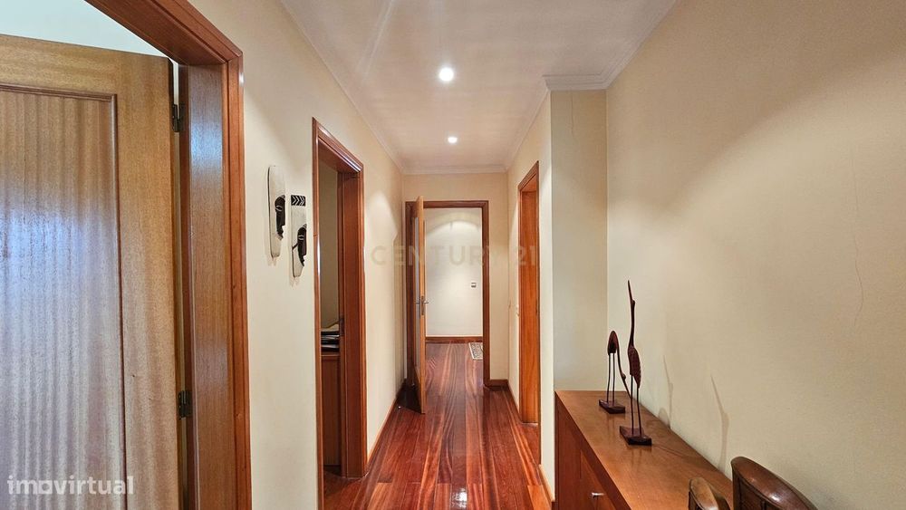 Apartamento T2+1 em Alfena, junto ao Parque Vale do Leça com garagem e