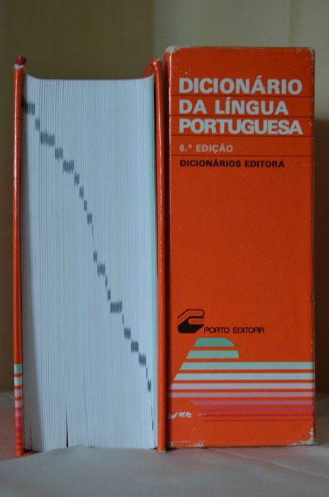 Portuguese Language Dictionary, 6th Edition by Porto Editora64585113793281123
