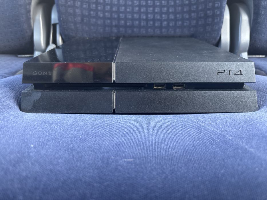 PS4 funcionando perfeitamente