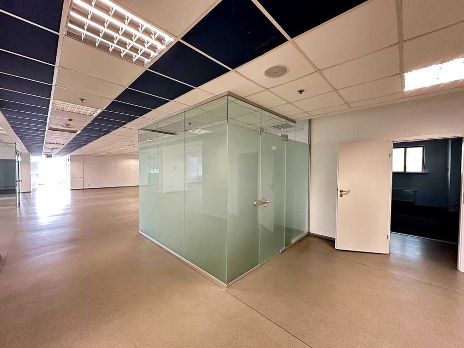 Оренда офісу 740 кв.м. у БЦ Європа — окремий поверх для вашого бізнесу