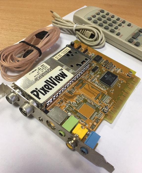 ТВ тюнер PixelView pro FM, PV-BT878P+w/FM