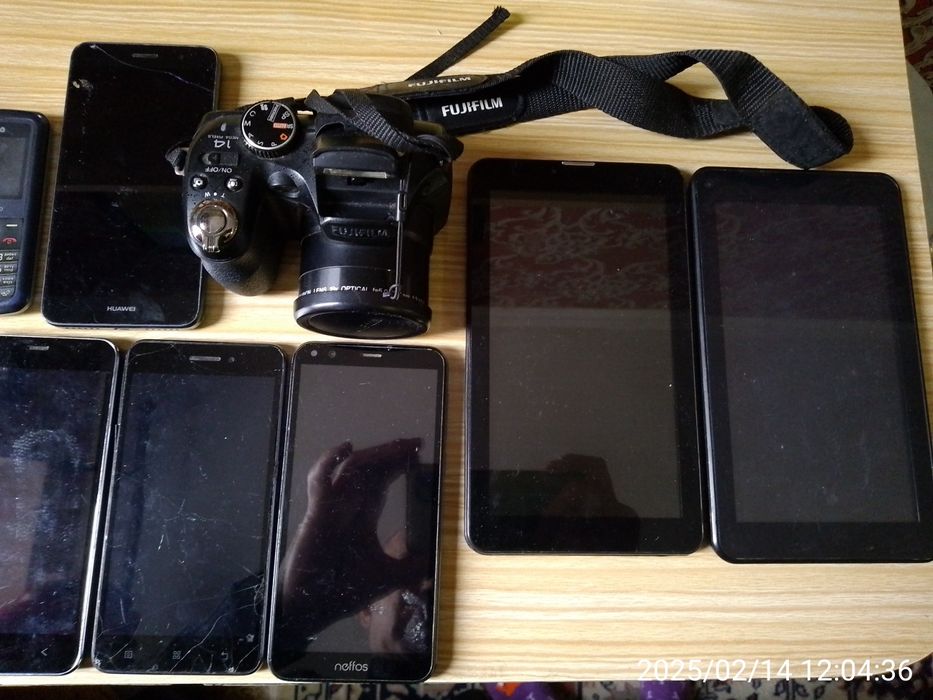 Смартфоны, планшеты(Huawei, MI, Blackview)под разборку