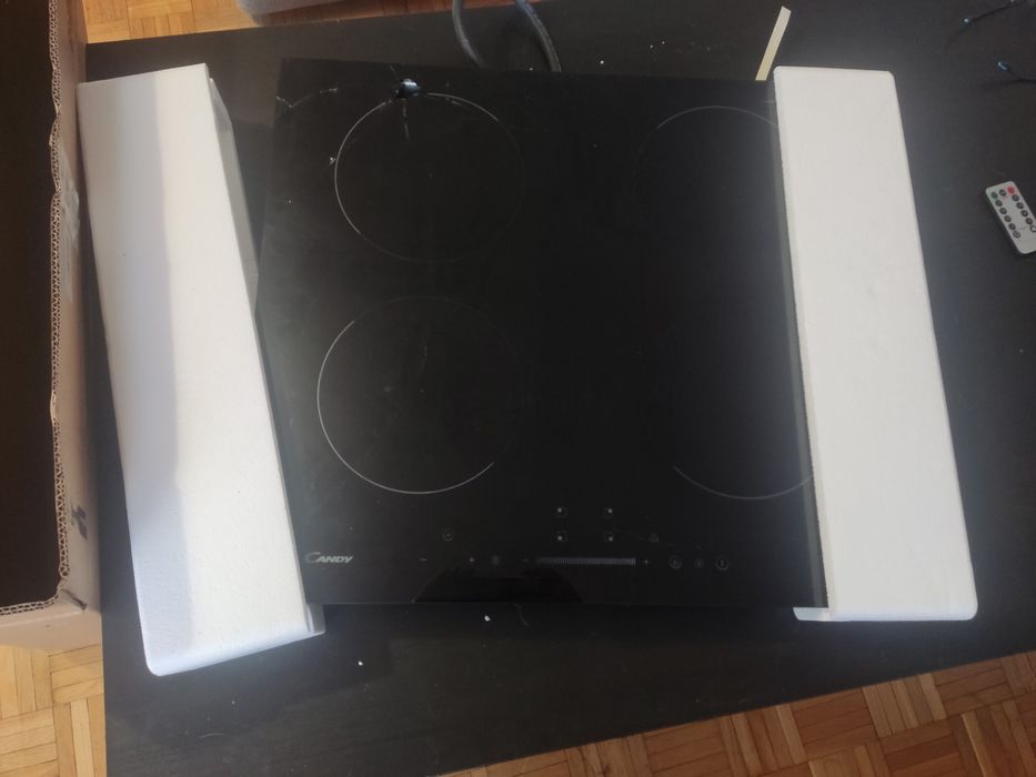 Pęknięta płyta indukcyjna candy