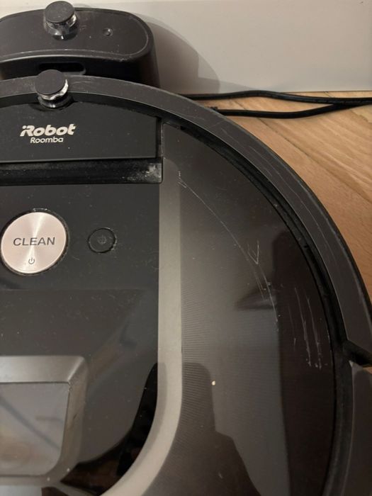iRobot Roomba 900 series