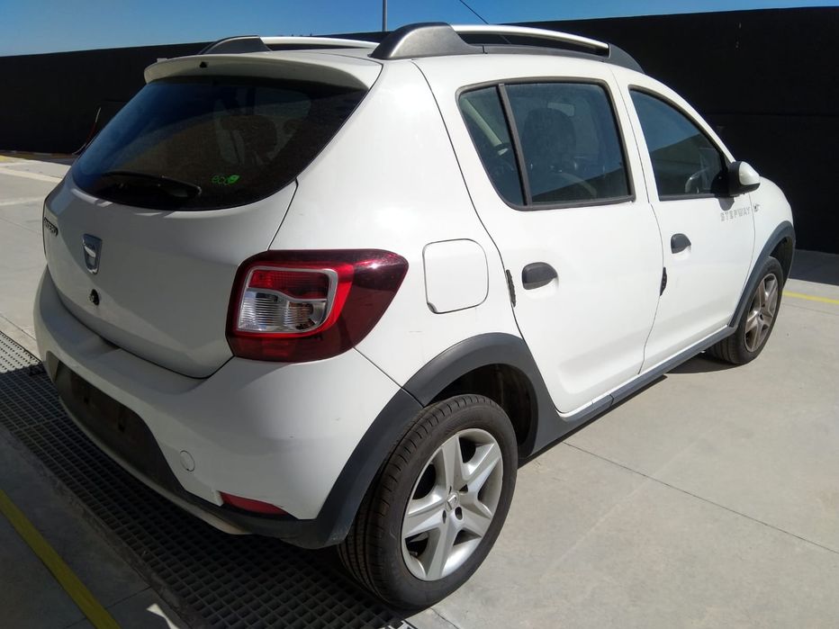 DACIA SANDERO II - 2014 - Para Peças