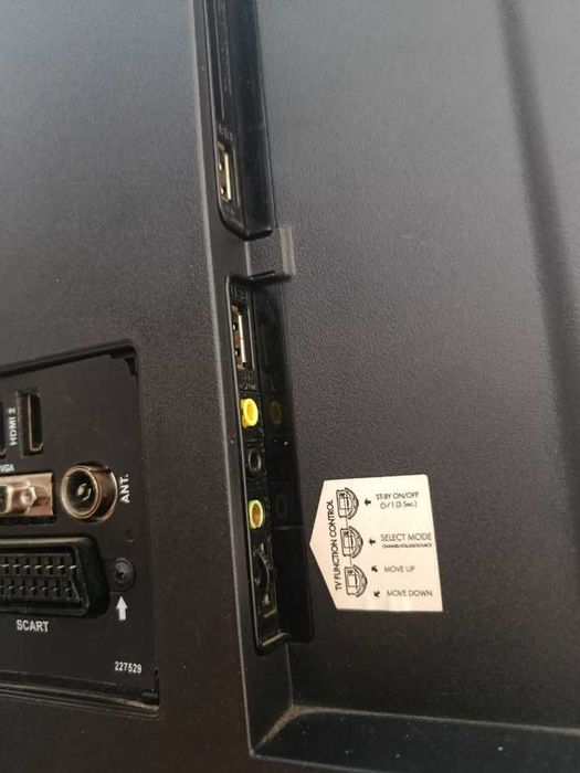 TV Panasonic LCD 32” – Modelo TX-32A300E
