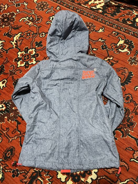 Куртка на девочку