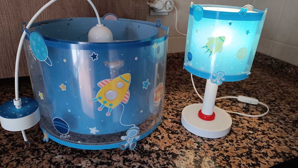 Candeeiros quarto criança