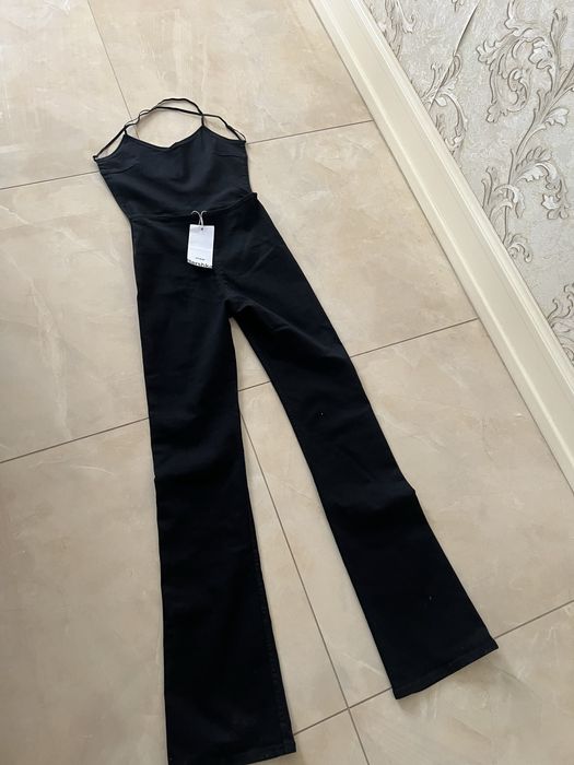 Женский джинсовый комбез Bershka,одяг для худих,XS,одежда красивая