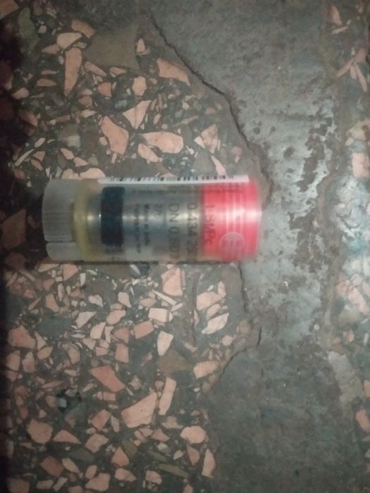 Распылитель форсунок на Мерседес дизель 2 литра