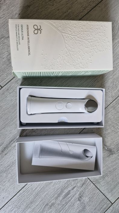 Arbonne inteligence genius ultra urzadzenie  z ultradźwiękami