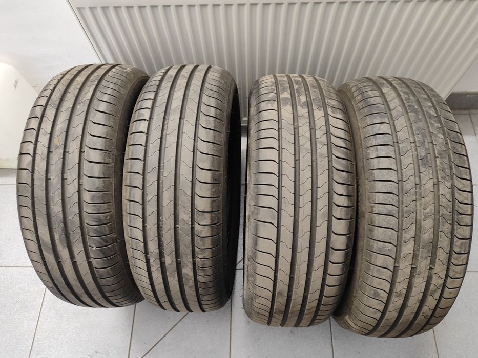 Komplet Opon Bridgestone Turanza 6, lato 215/60/17 96h