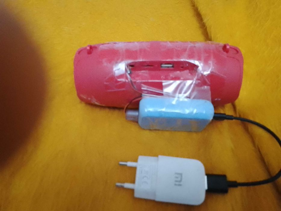 Продаются радио приемник УКВ FM 66,,,108мгц