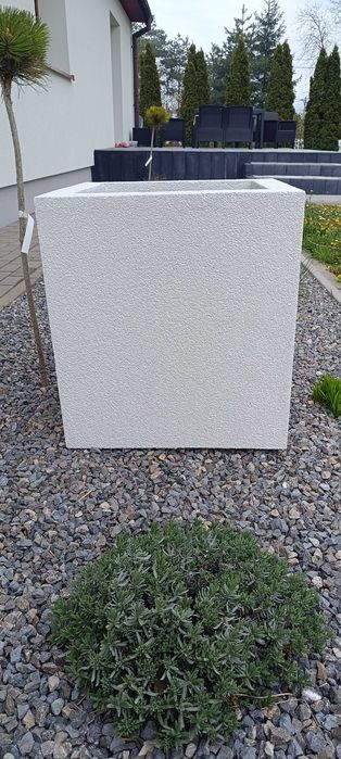 Doniczka że styropianu
