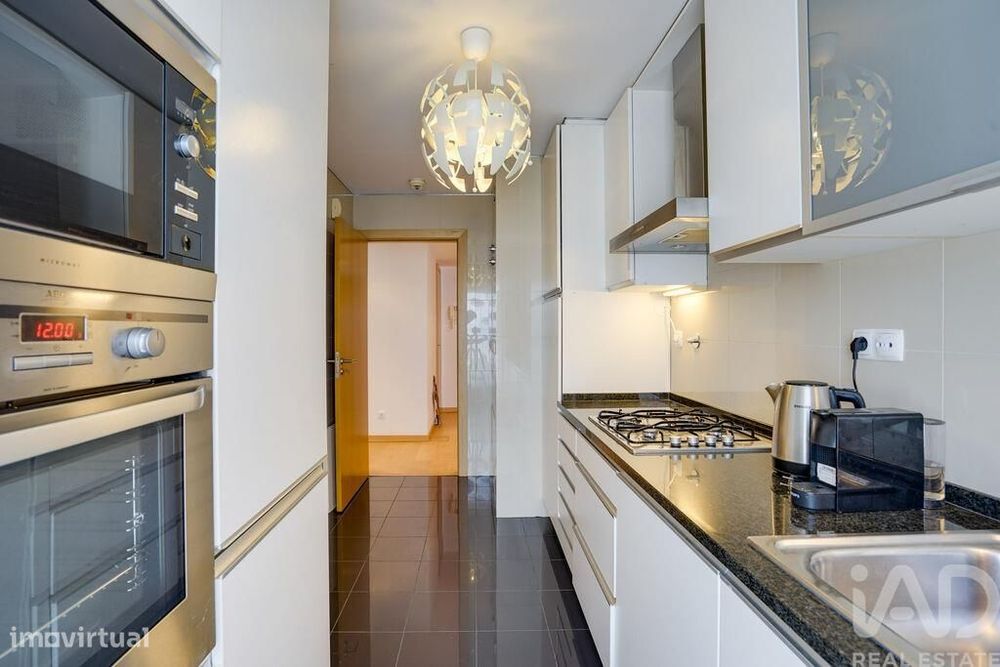 Apartamento T1 em Parque das Nações de 64 m2