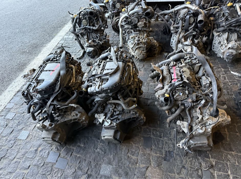 Двигун 1.6 hdi Сітроєн Форд Пежо Вольво Мазда МініКупер DV6