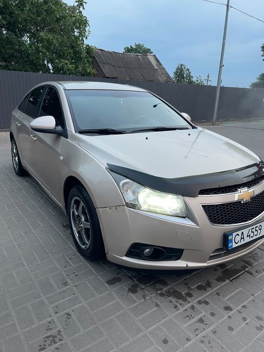 Chevrolet cruze газ/бензин