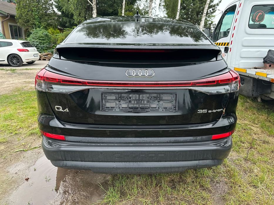 Audi Q4 Sportback e-tron Salon Polska 82 tyś przebiegu