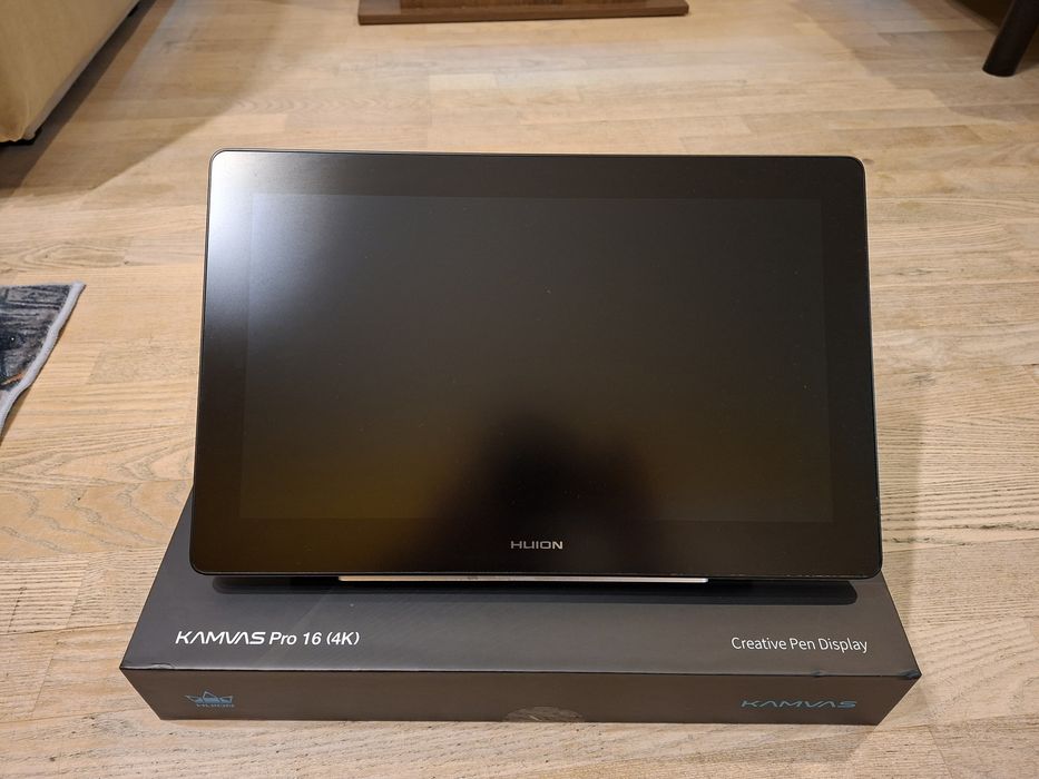 Huion Kamvas Pro 16 4K + akcesoria