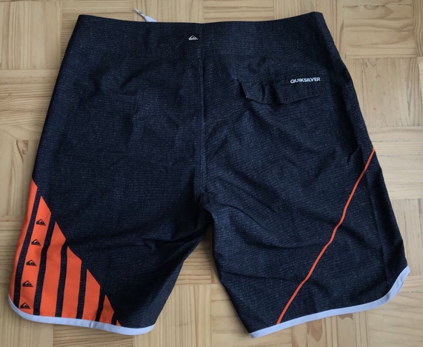 Calções Quiksilver