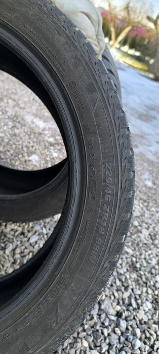 Opony Kumho solus 4s ha32 225x45x18 350zł całość