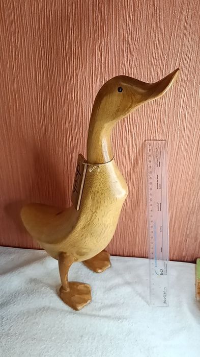 Продам статуетку та вазу
