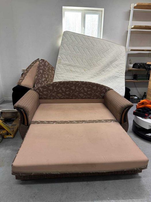 Спальний розкладний диван