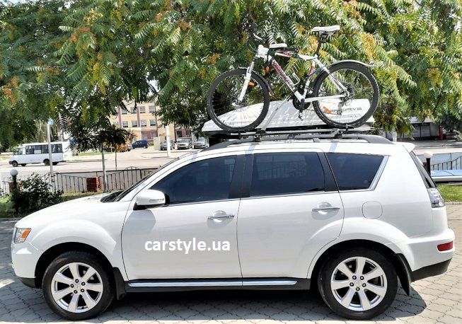 Thule прокат оренда багажник бокс на дах авто Terra Drive