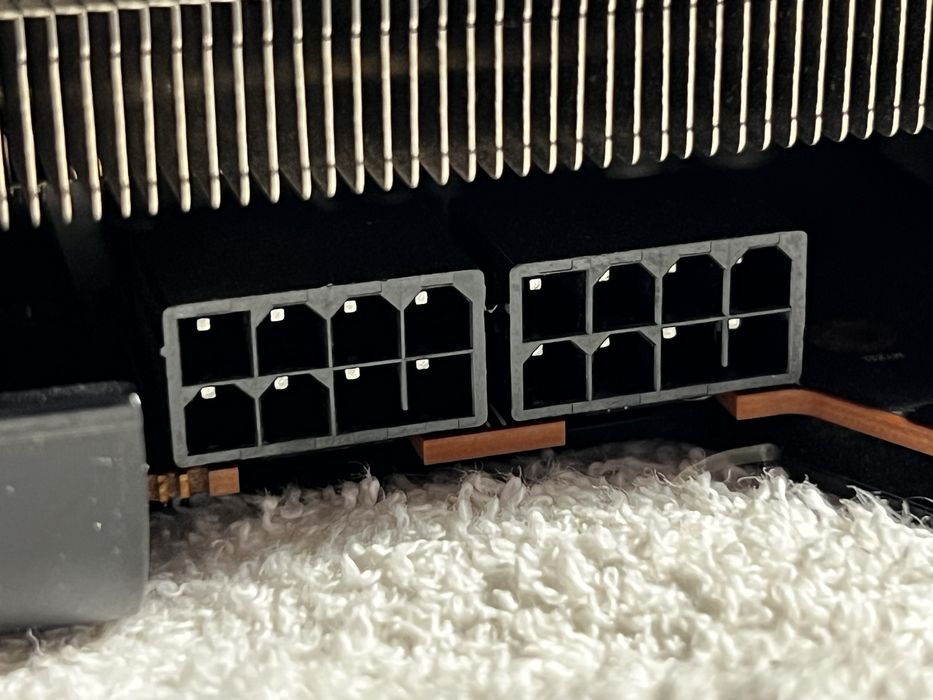 Видеокарта XFX RX6800, 16gb