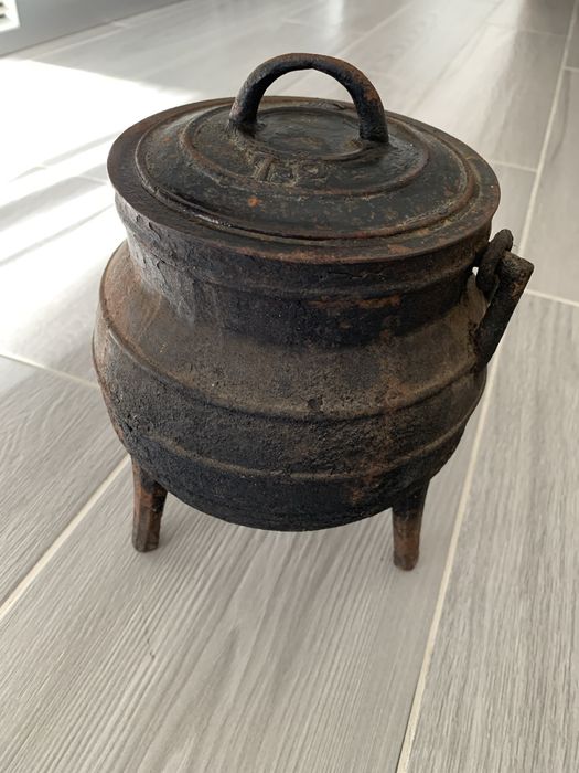 Vendo panela de ferro antiga