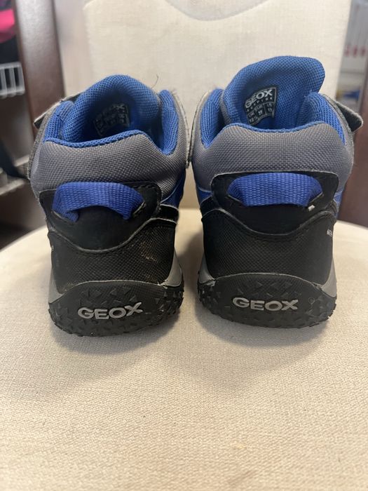 Ботинки демисезонные 31 размер Geox