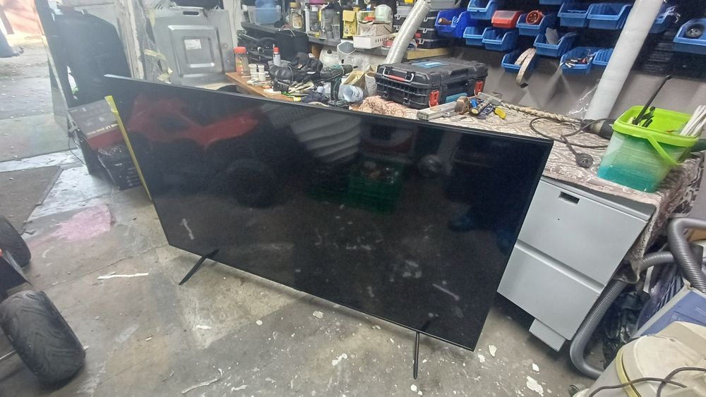 Stopki nóżki telewizora Samsung 70"
