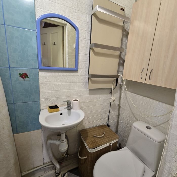 Продаж 1 кімнатна  квартира  Центр вулиця Адміральська