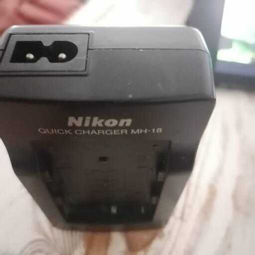 Nikon mh-18 quick charger-ladowarka Nikon, bez, kabla