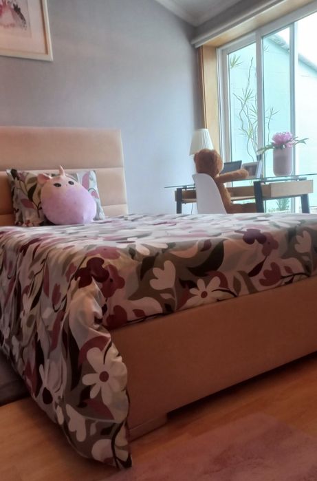 Cama Sommier rosa