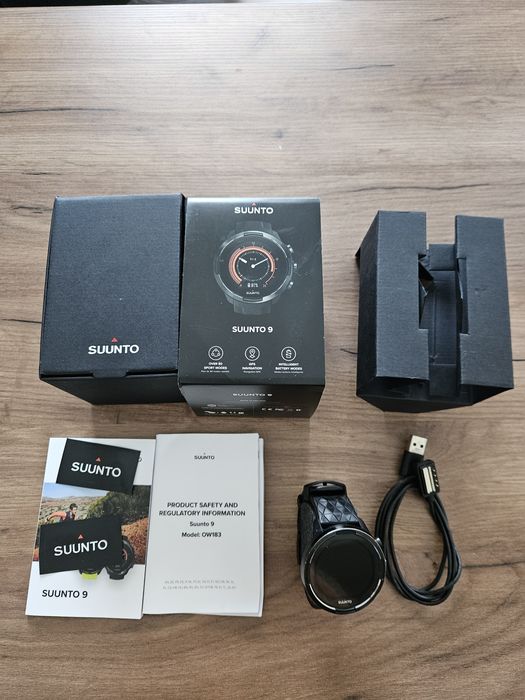 Zegarek SUUNTO 9 BARO stan bardzo dobry,kompletny