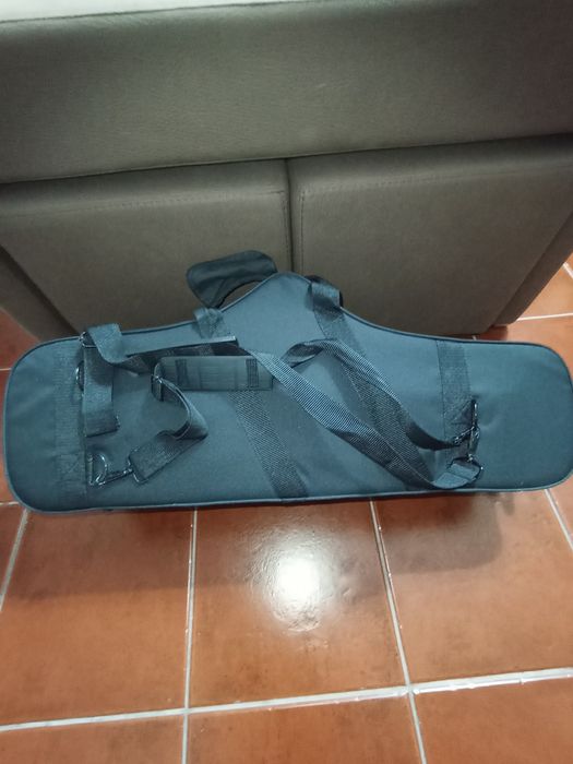 Mala para saxofone tenor