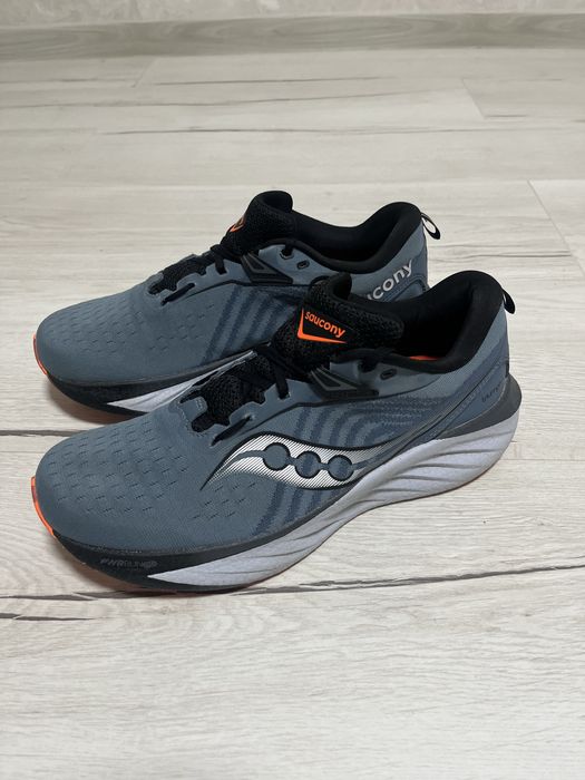 Чоловічі Бігові кросівки Saucony Triumph 22 Розмір 46,5