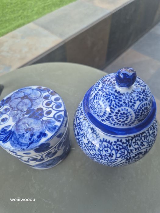 Lote 2 Boiões Azul e Branco com tampa